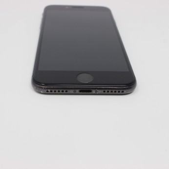 iPhone 8 Plus Space Gray 64 GB 【ジャンク品】+radiokameleon.ba