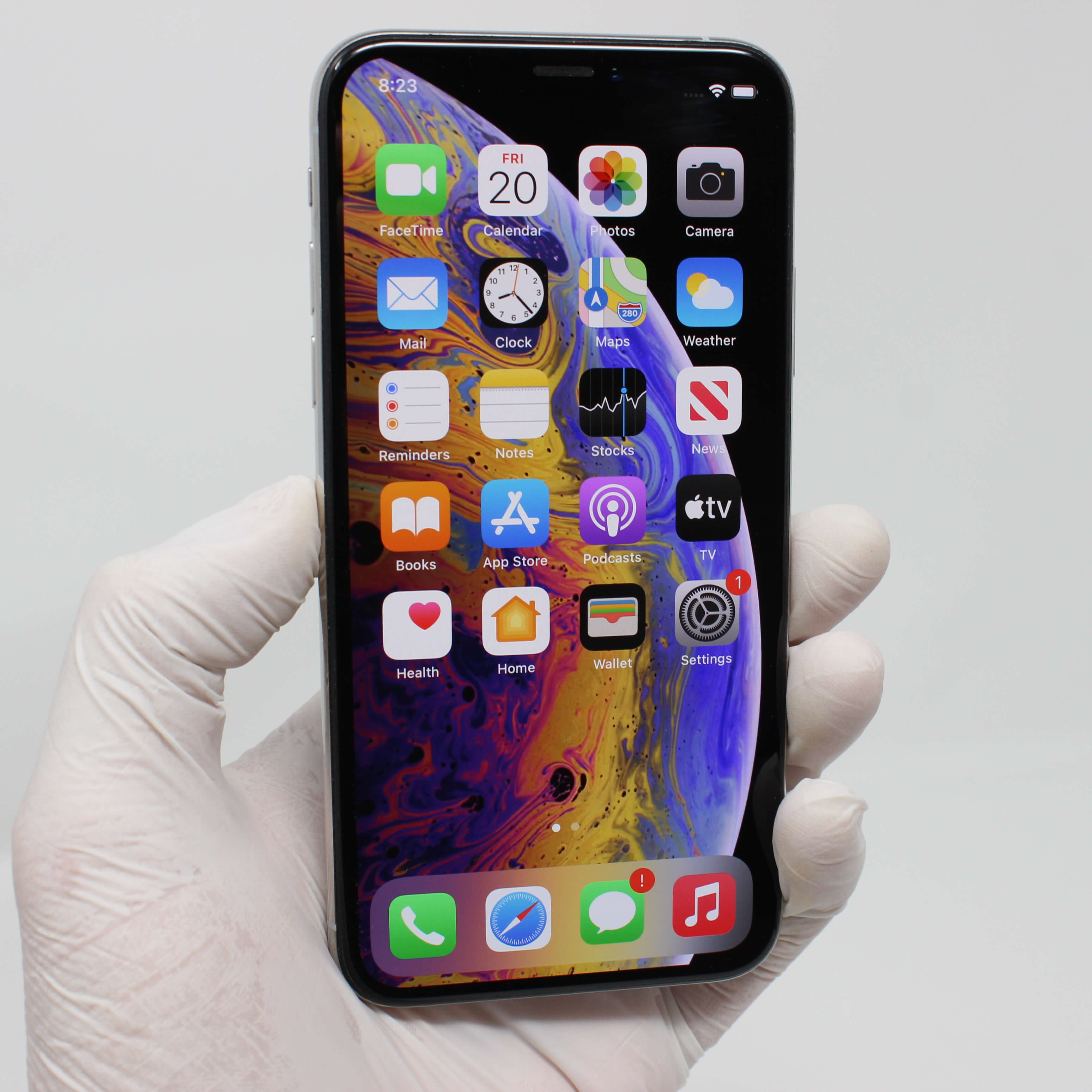 iPhone XS 256GB Silver - Unlocked For Sale | UpTradeit.com